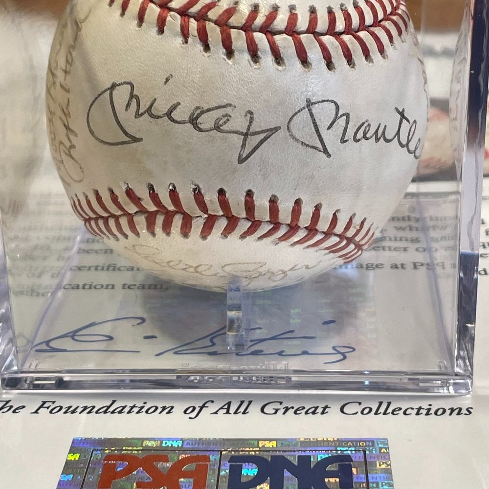 MICKEY MANTLE & WHITEY FORD AUTOGRAPHED BALL WITH OTHER SIGNATURES
